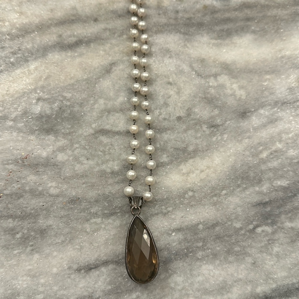 Freshwater pearls and glass pendant with sterling silver